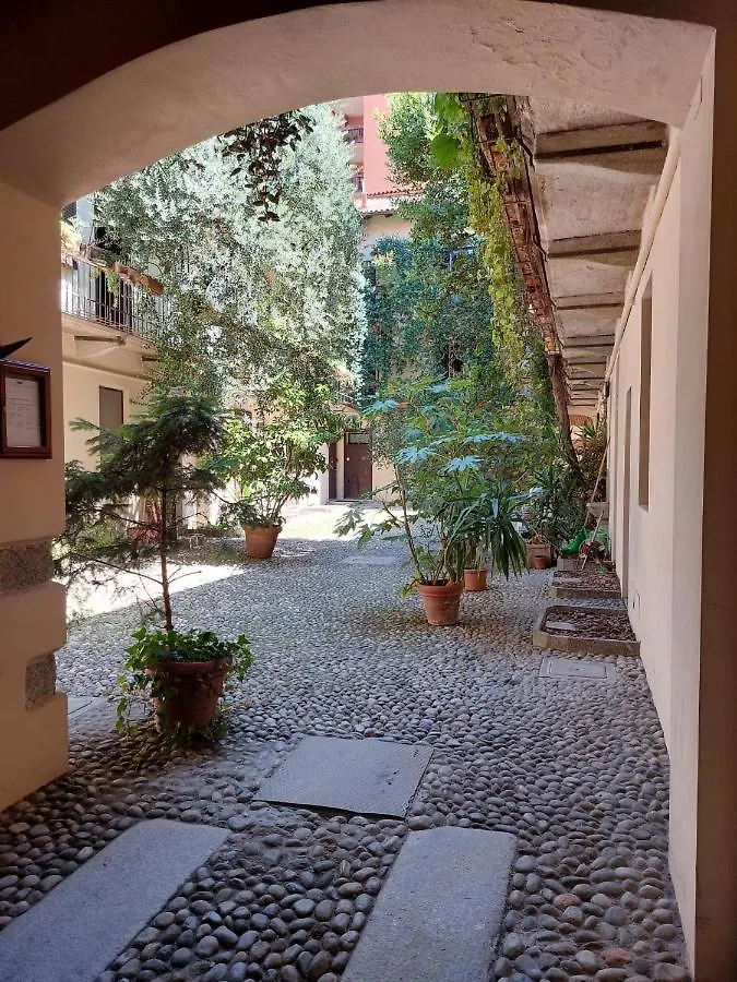 Naviglio House Apartment Milan Italy